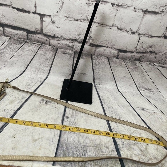 Fossil Handbag Sydney Gold Metallic Crossbody Small Zip‎ Closure Purse - Picture 13 of 14